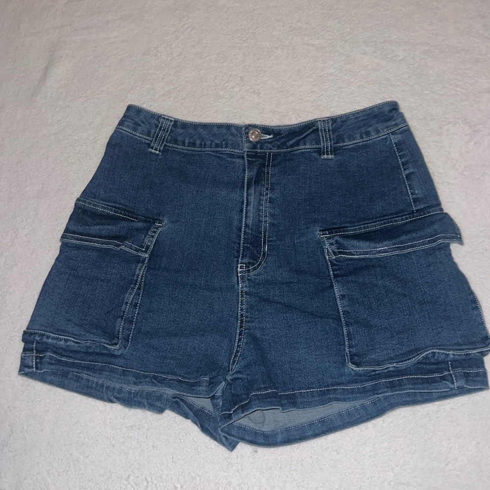 Love tree demon size large